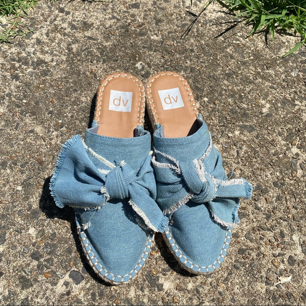 DV by Dolce Vita Chambray Bow Mule slip on Espadrille